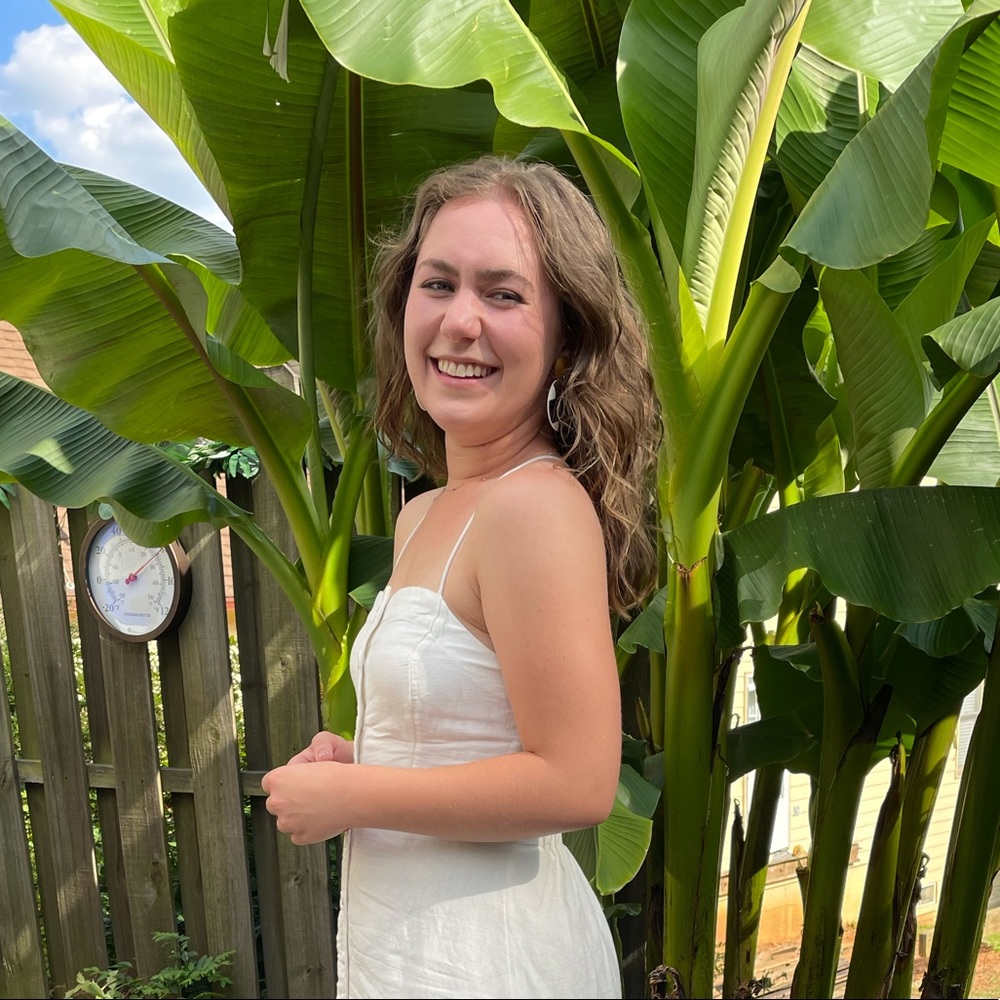 Meet your Posher, Lucy